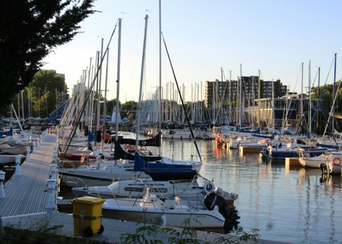 Oakville Harbour Marina